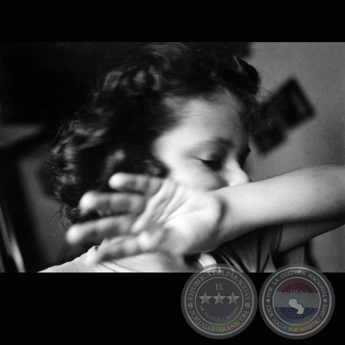 LLANTO - Fotografía de Carlos Bittar - 01/1994 